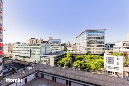 Appartement 3 pièces 69 m² · à Paris 15ème · 69 m² · 700 000 €