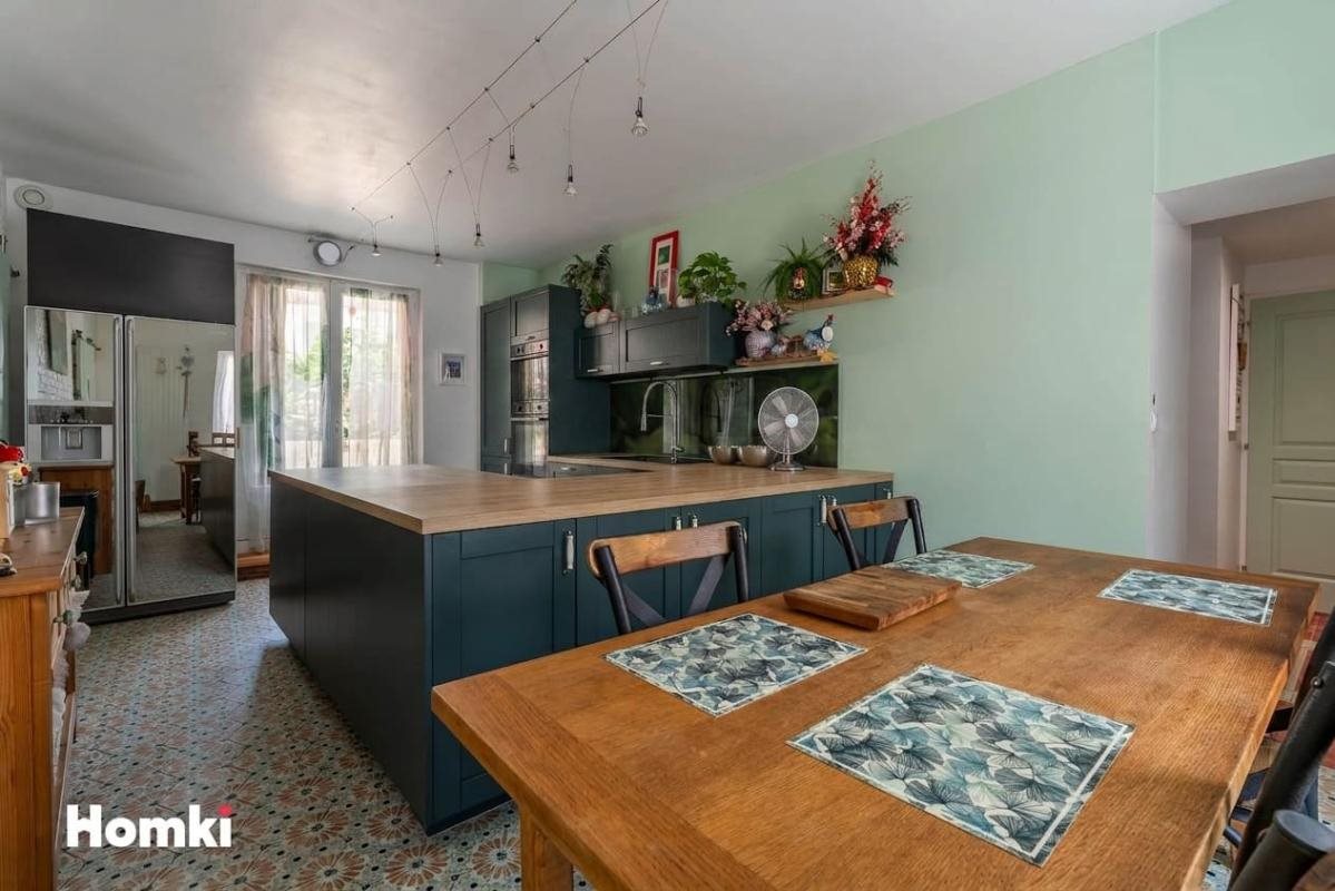 Maison à vendre, 163m², Redessan