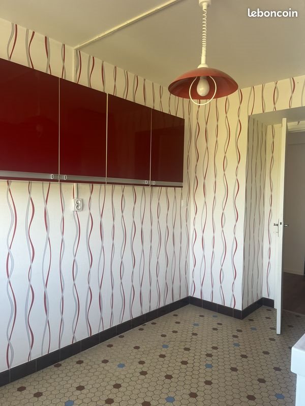 Appartement à louer, 74m², Brive-la-Gaillarde