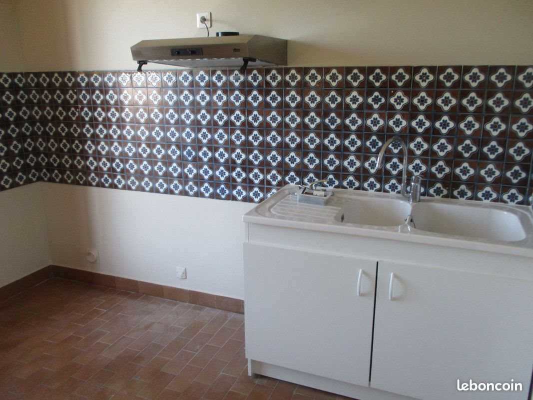 Maison à louer, 107m², Saint-Pantaléon-de-Larche