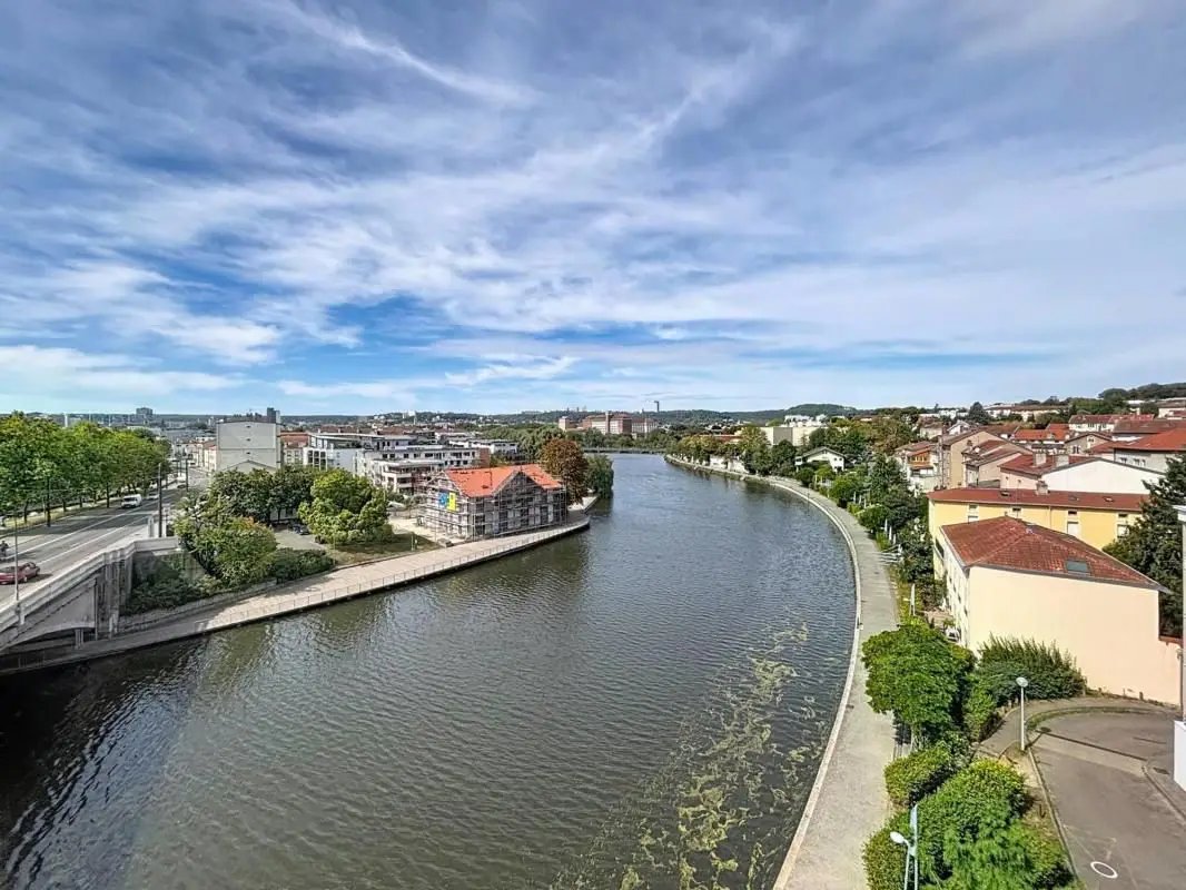 Appartement à vendre, 98m², Saint-Max