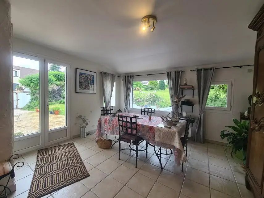 Maison à vendre, 140m², Wy-dit-Joli-Village