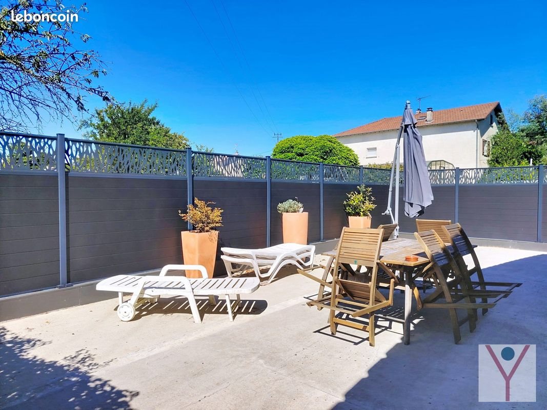 Maison à vendre, 103m², Neuville-les-Dames