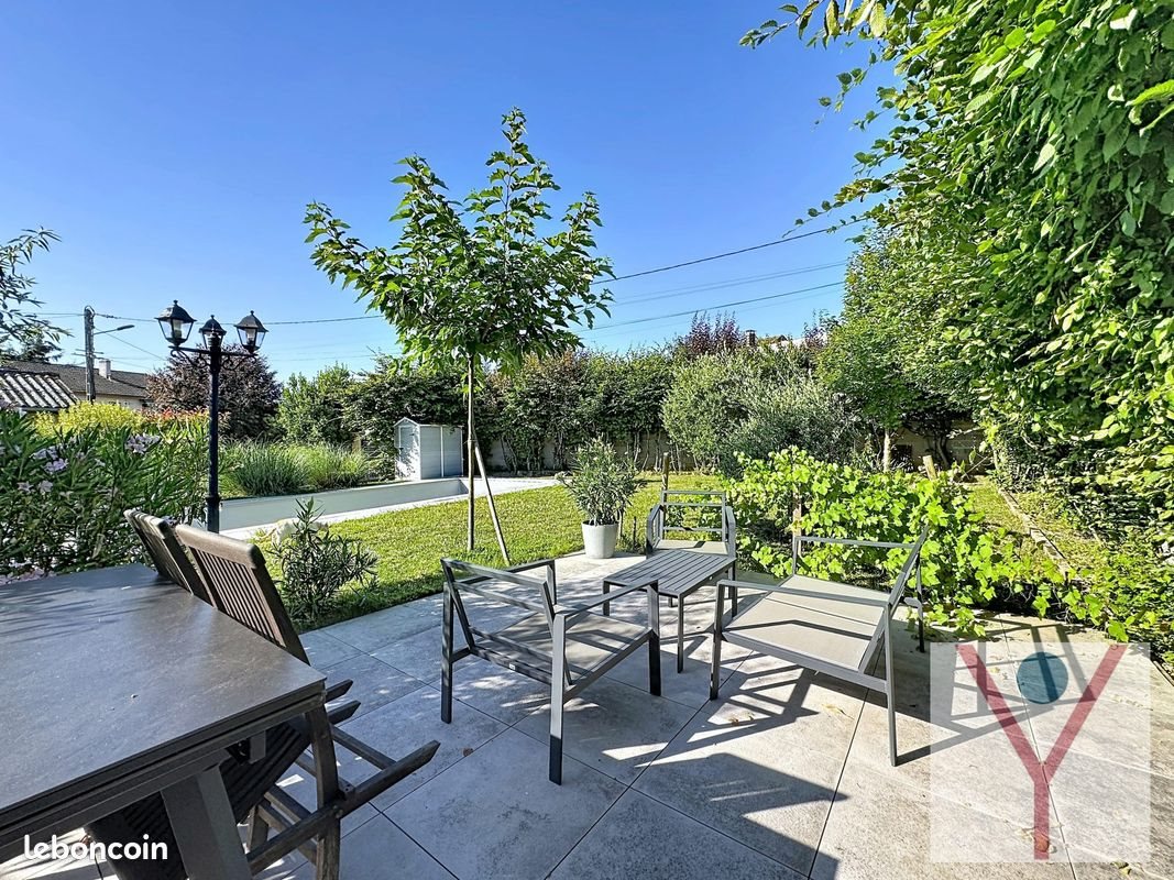 Maison à vendre, 197m², Villars-les-Dombes