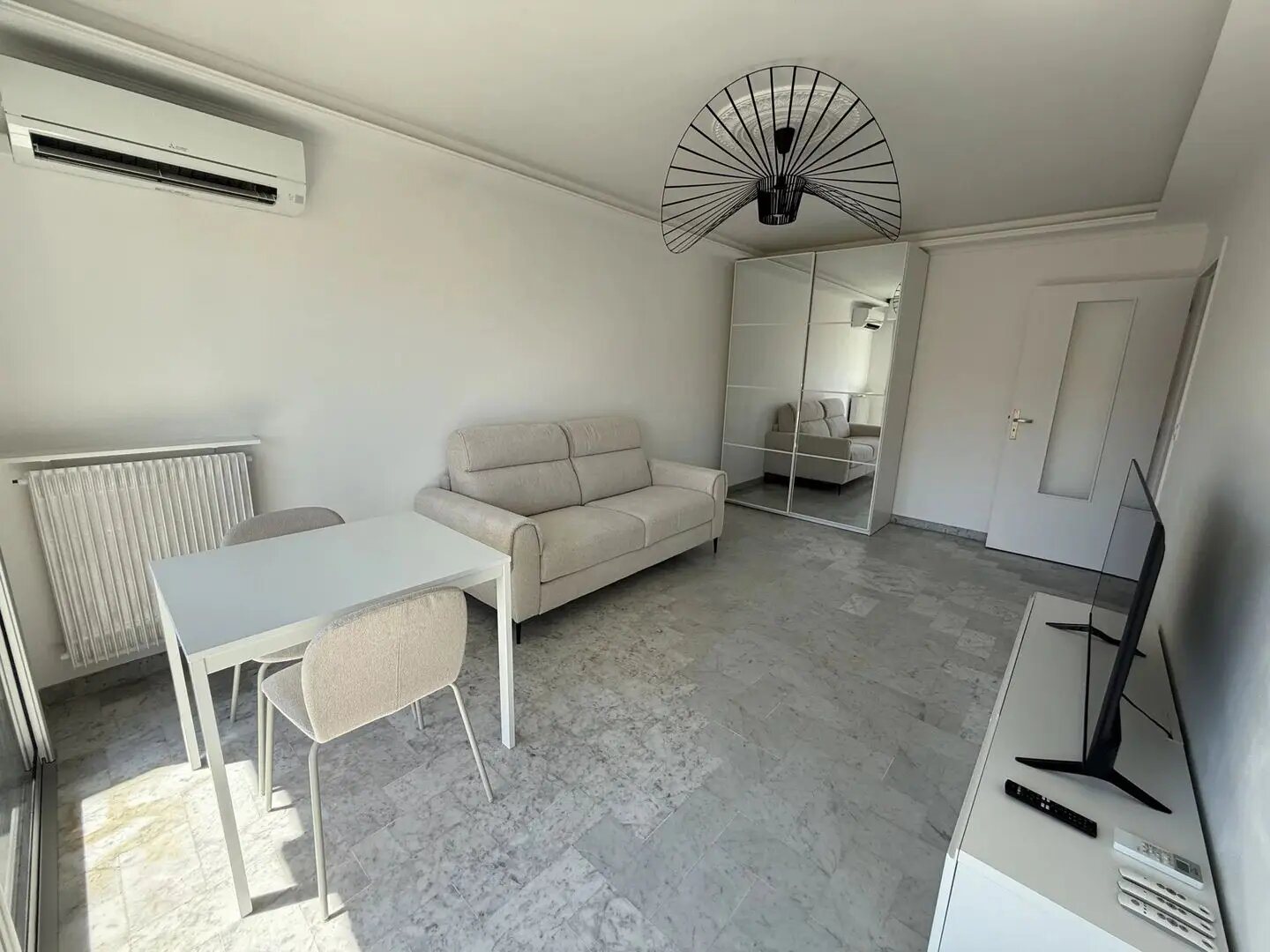 Appartement à louer, 26m², Roquebrune-Cap-Martin