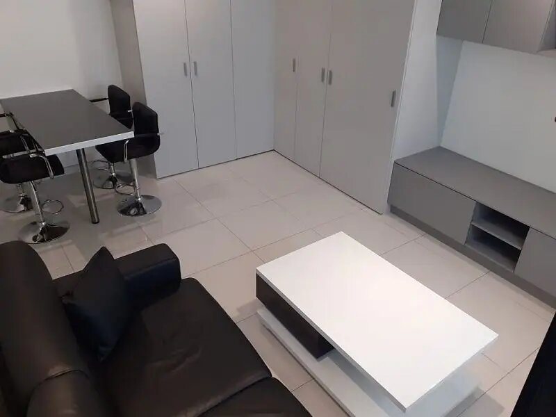 Appartement à louer, 28m², Ivry-la-Bataille