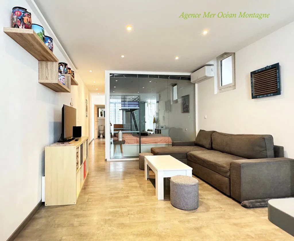 Appartement à vendre, 65m², Sète