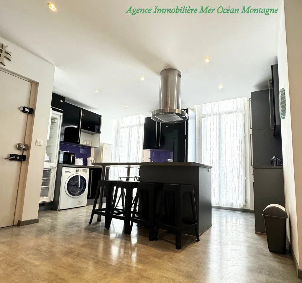Appartement à vendre, 65m², Sète