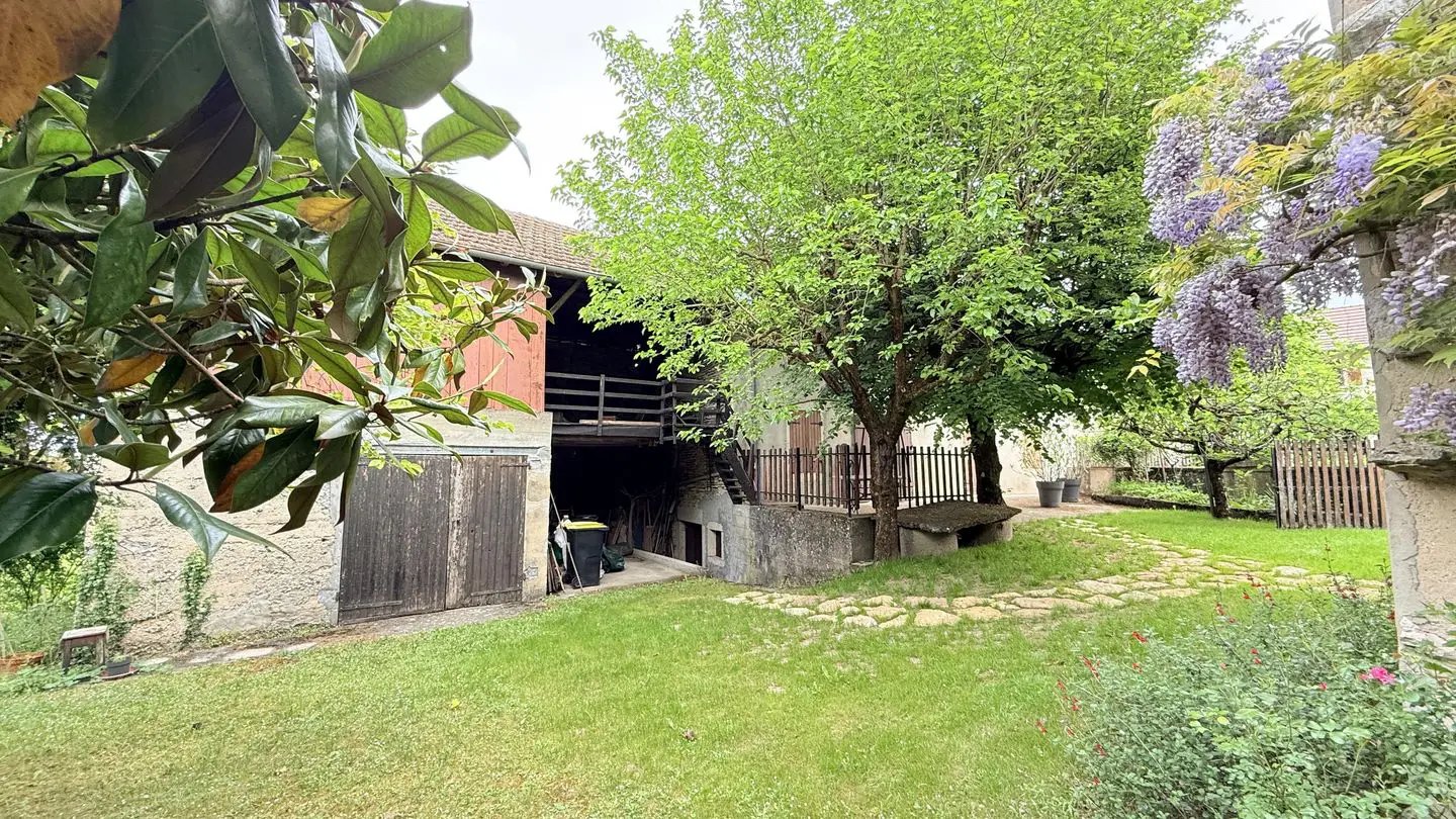 Maison à vendre, 280m², Bouvesse-Quirieu