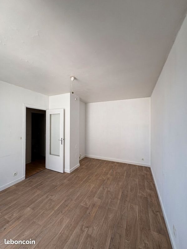 Appartement à vendre, 26m², Le Bourget