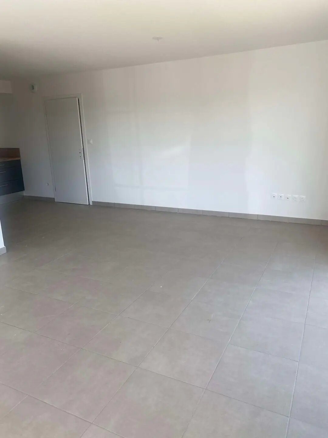 Appartement à louer, 81m², Frouzins