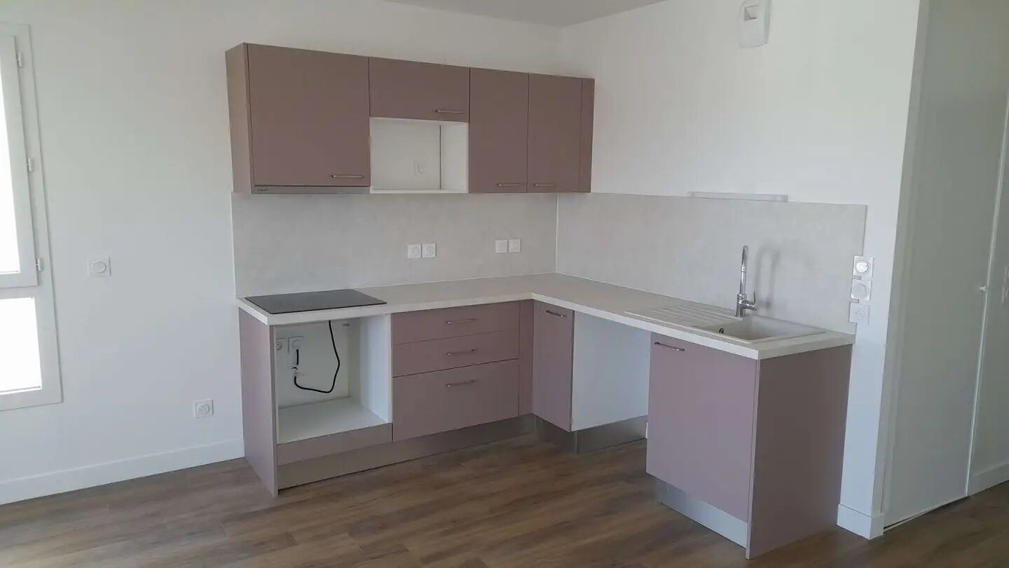 Appartement à louer, 74m², Floirac