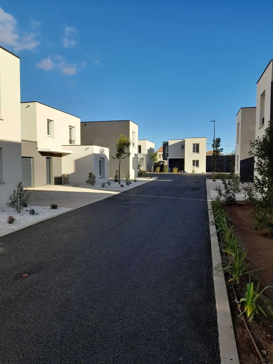 Maison à louer, 105m², Bessan