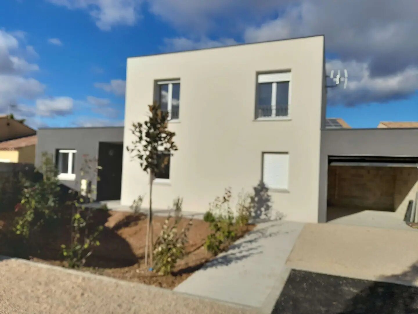 Maison à louer, 105m², Bessan