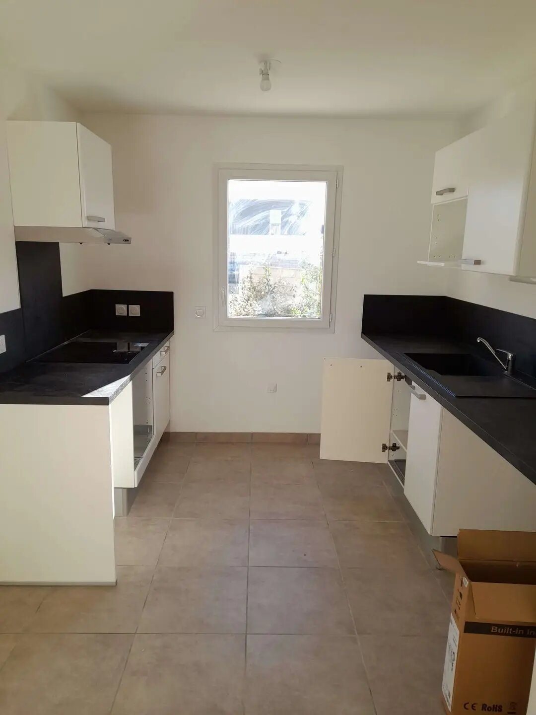 Maison à louer, 105m², Bessan
