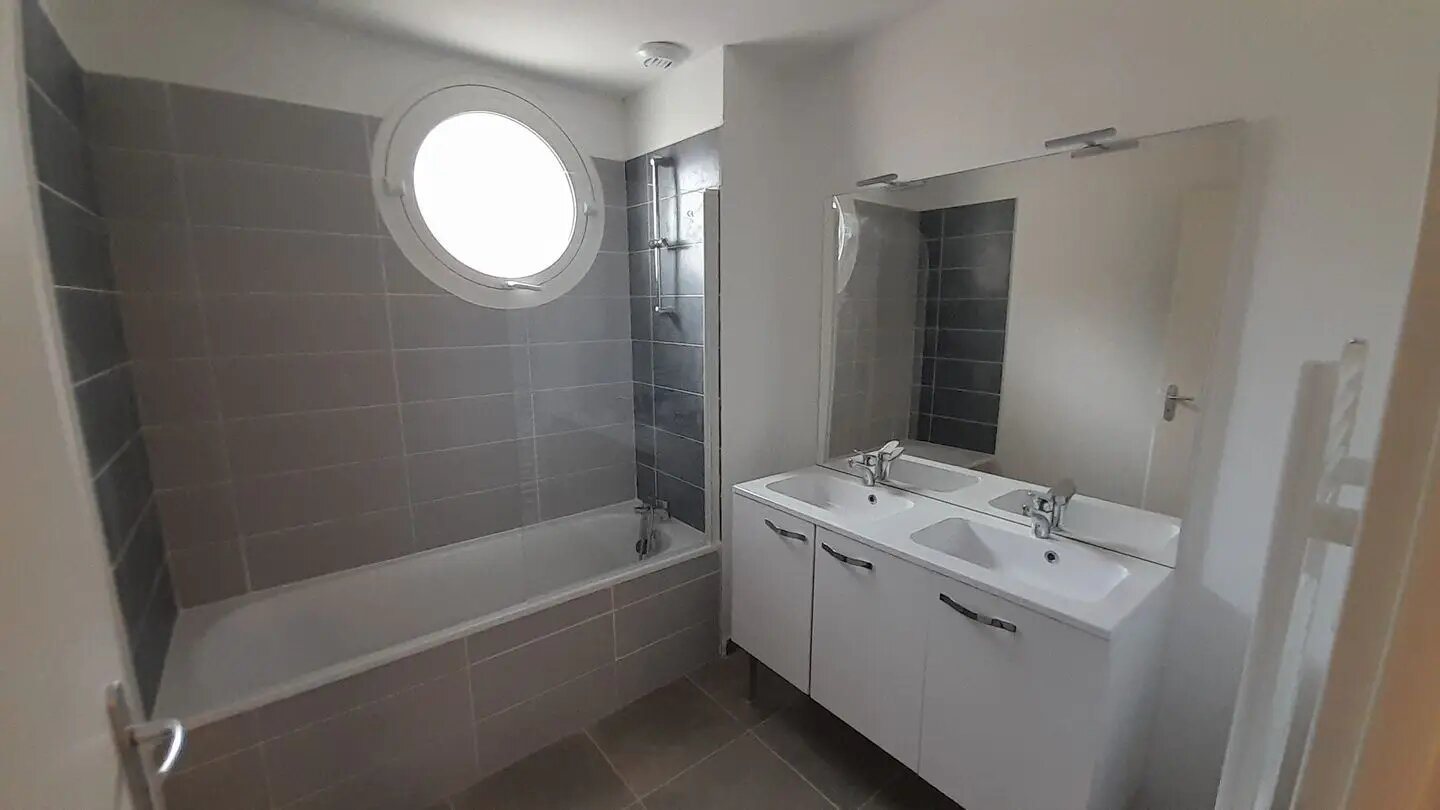 Maison à louer, 90m², Saint-Médard-d'Eyrans