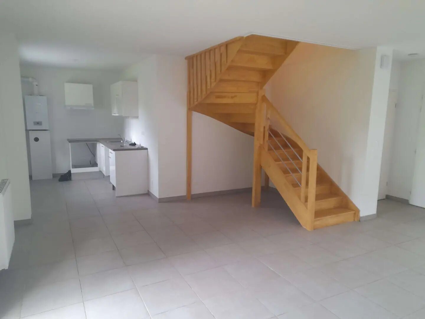Maison à louer, 90m², Carignan-de-Bordeaux