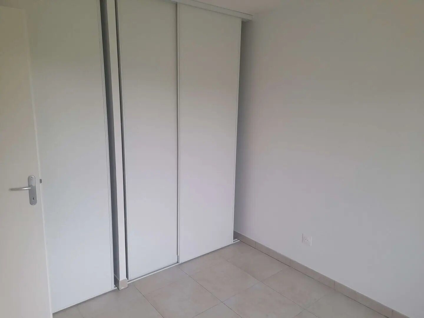 Maison à louer, 90m², Carignan-de-Bordeaux