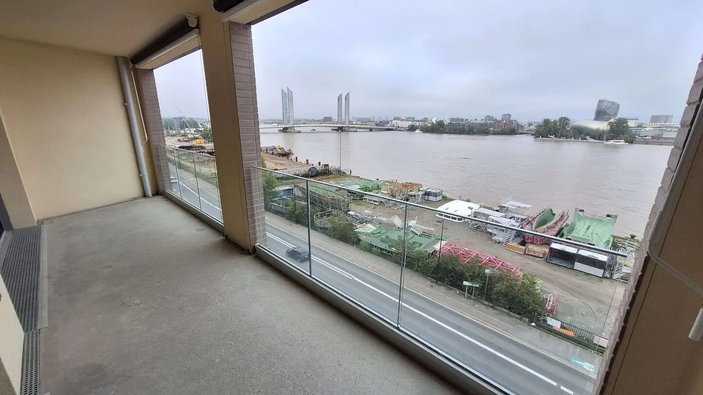 Appartement à louer, 110m², Bordeaux
