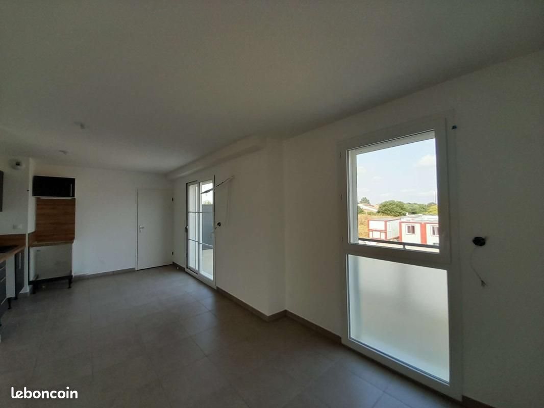 Appartement à louer, 78m², Frouzins