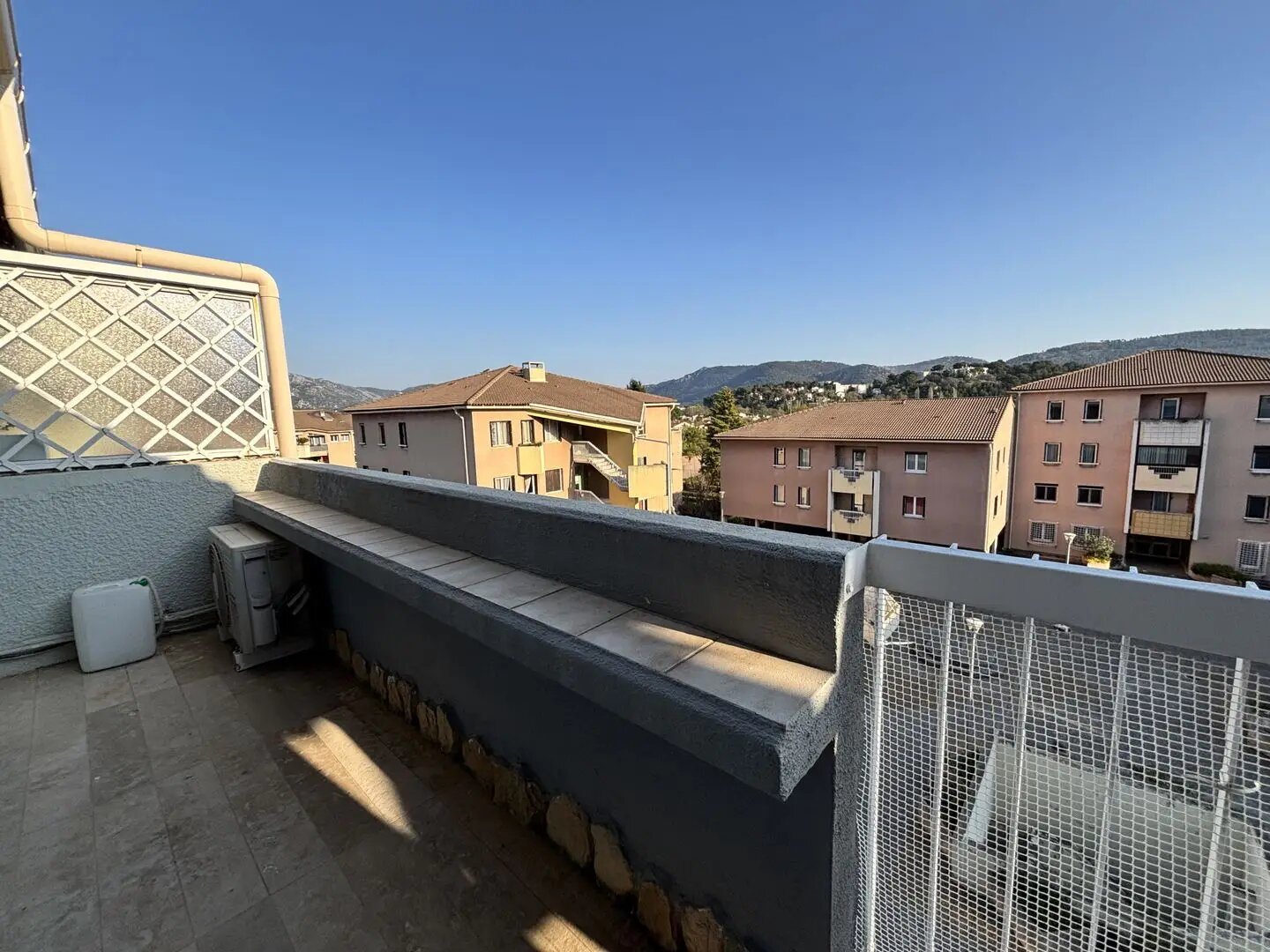 Appartement à louer, 74m², Aubagne