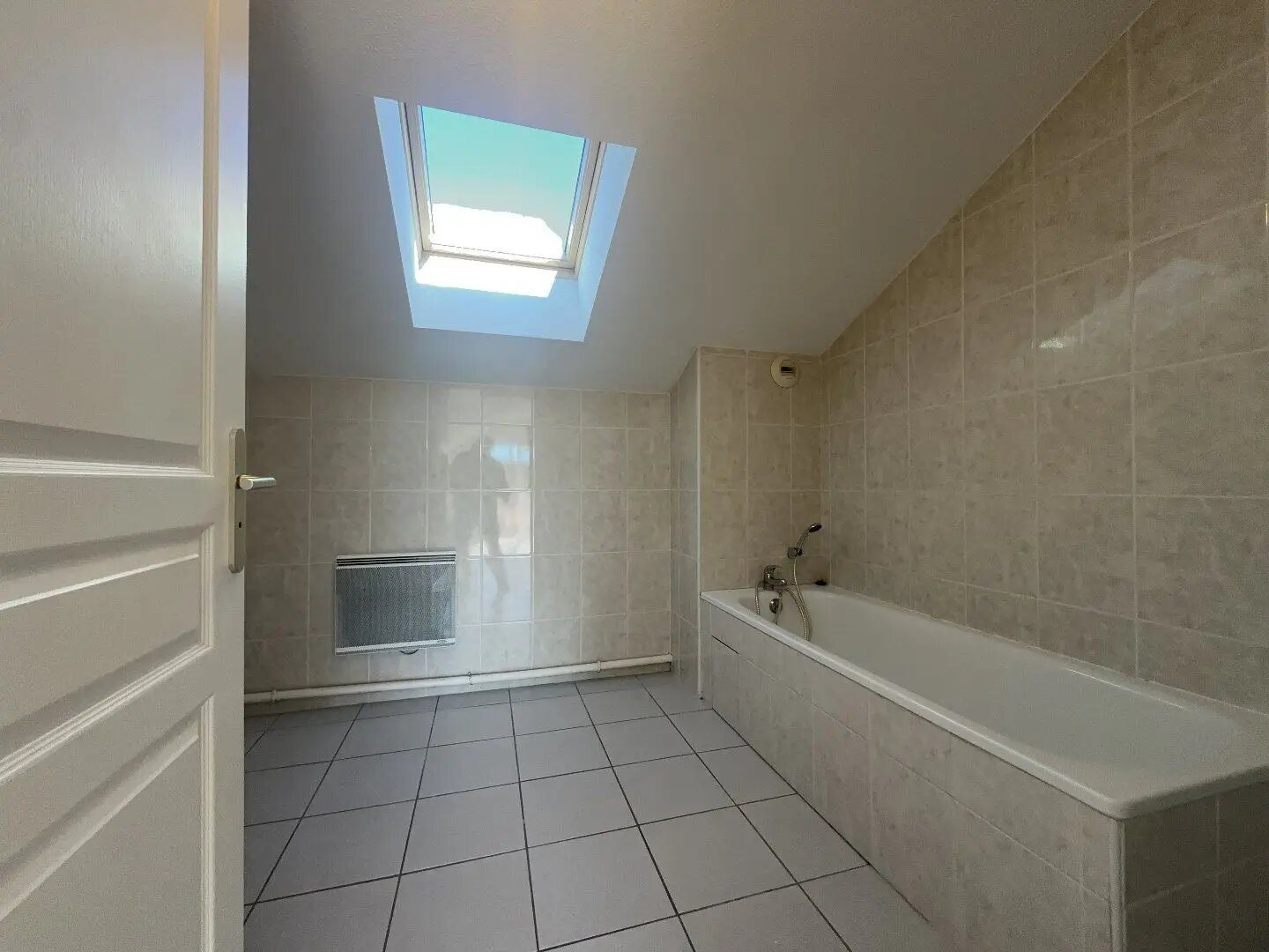 Appartement à louer, 55m², Saint-Étienne-de-Saint-Geoirs