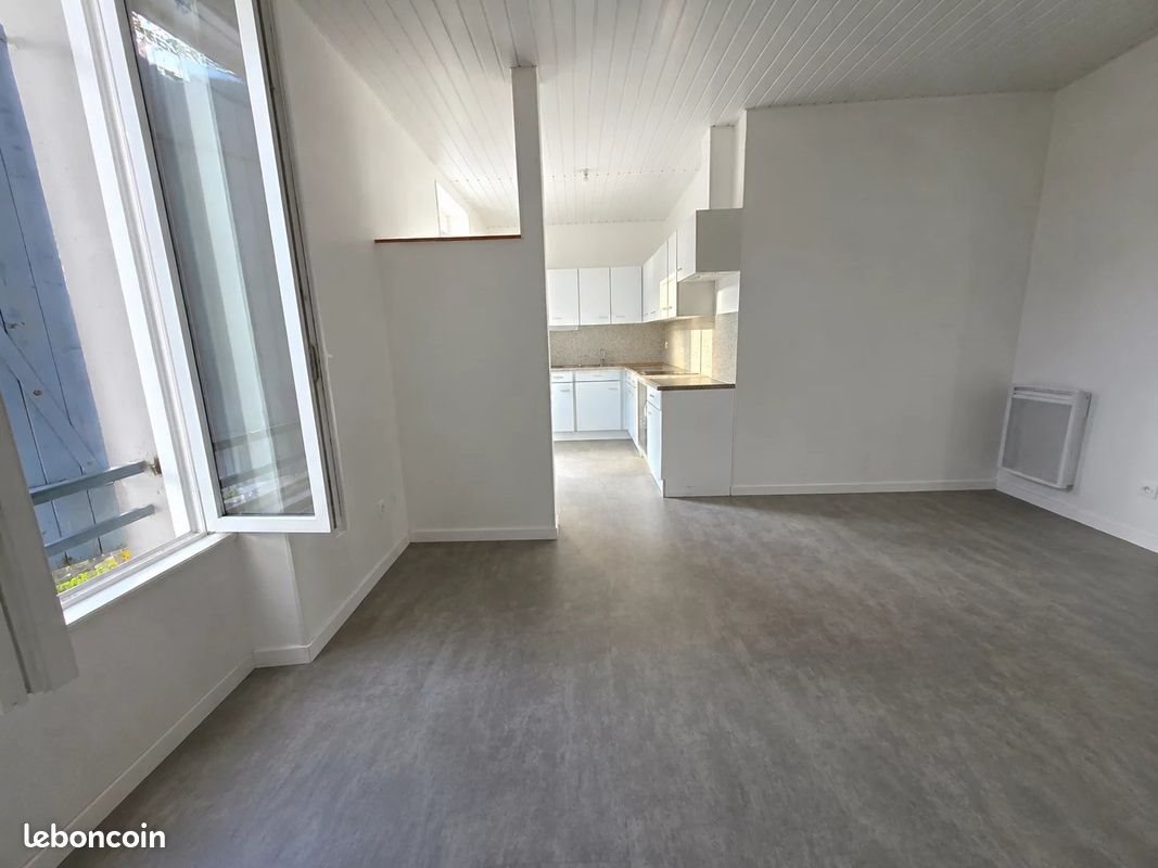 Appartement à louer, 62m², Montendre