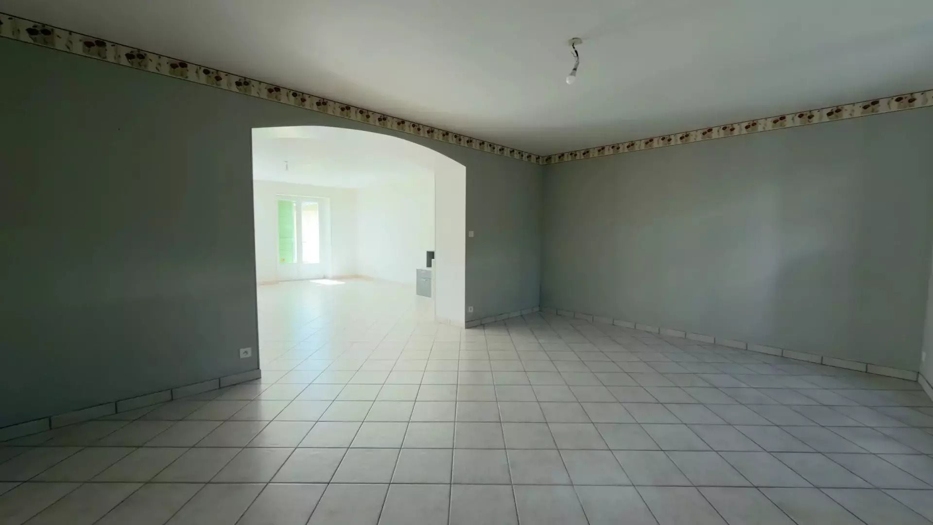 Maison à vendre, 171m², Saint-Aubin-de-Blaye
