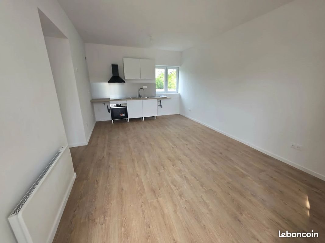 Maison à louer, 80m², Saint-Girons-d'Aiguevives
