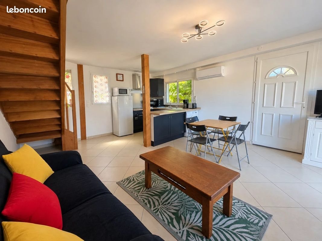 Maison à louer, 62m², Anglade
