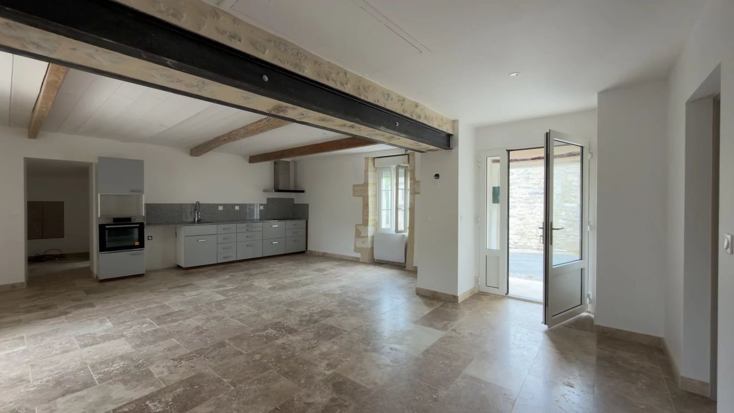 Maison à louer, 97m², Saint-Seurin-de-Cursac