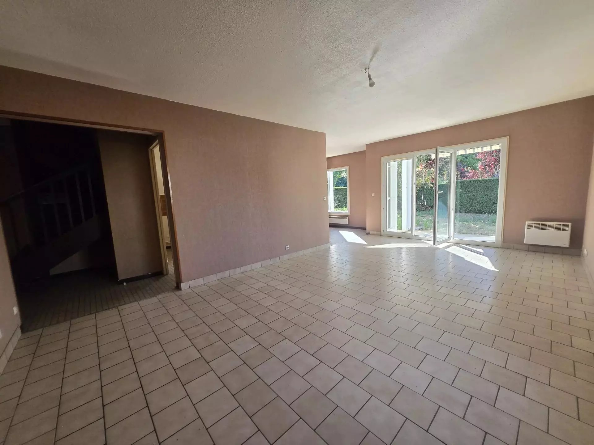 Maison à louer, 127m², Saint-Ciers-sur-Gironde