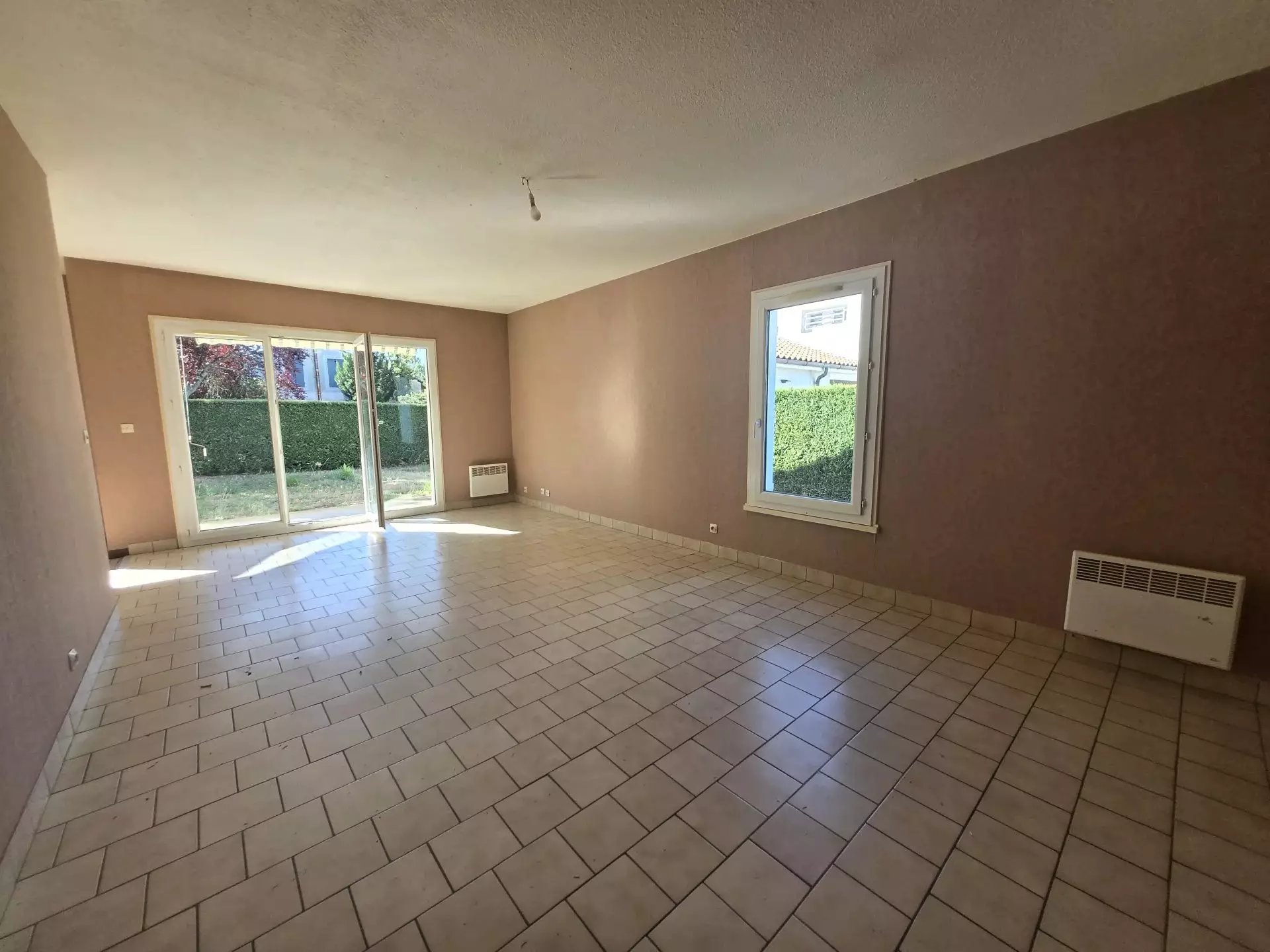 Maison à louer, 127m², Saint-Ciers-sur-Gironde