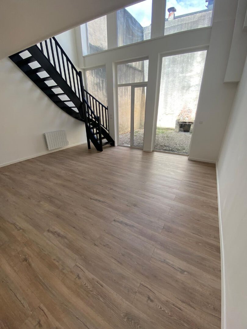Appartement à louer, 55m², Saint-Quentin