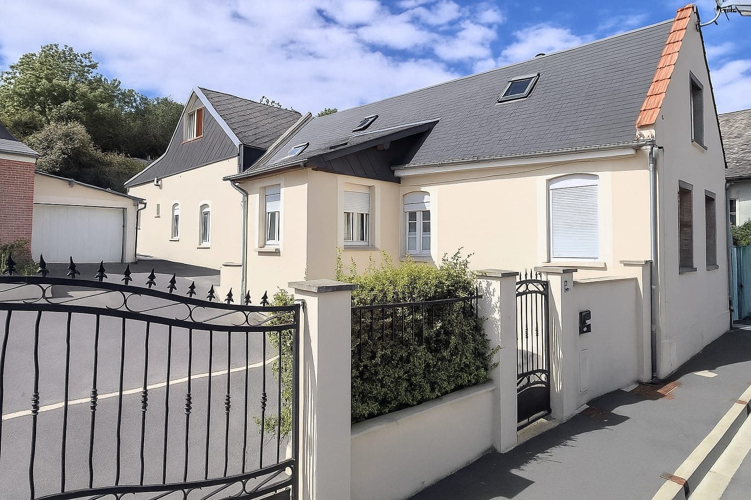 Maison à vendre, 174m², Thenelles