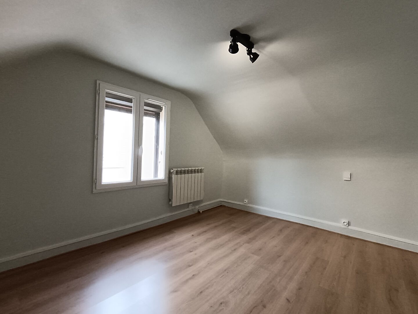 Maison à louer, 44m², Saint-Quentin