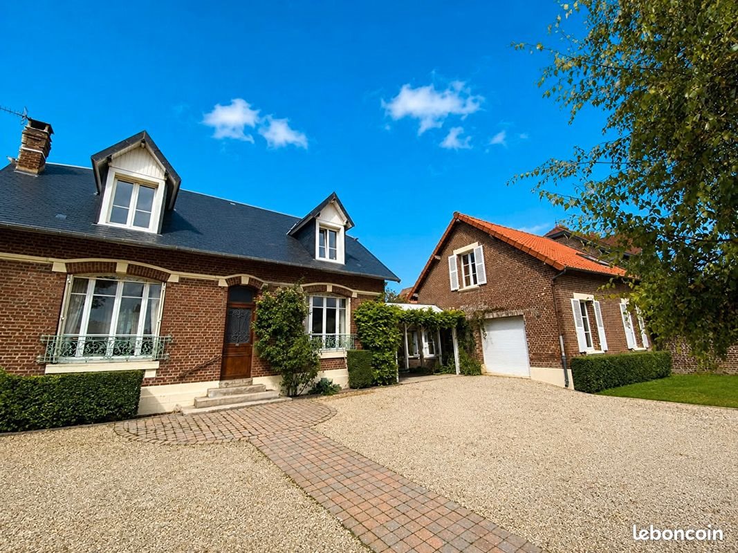 Maison à vendre, 194m², Vendeuil