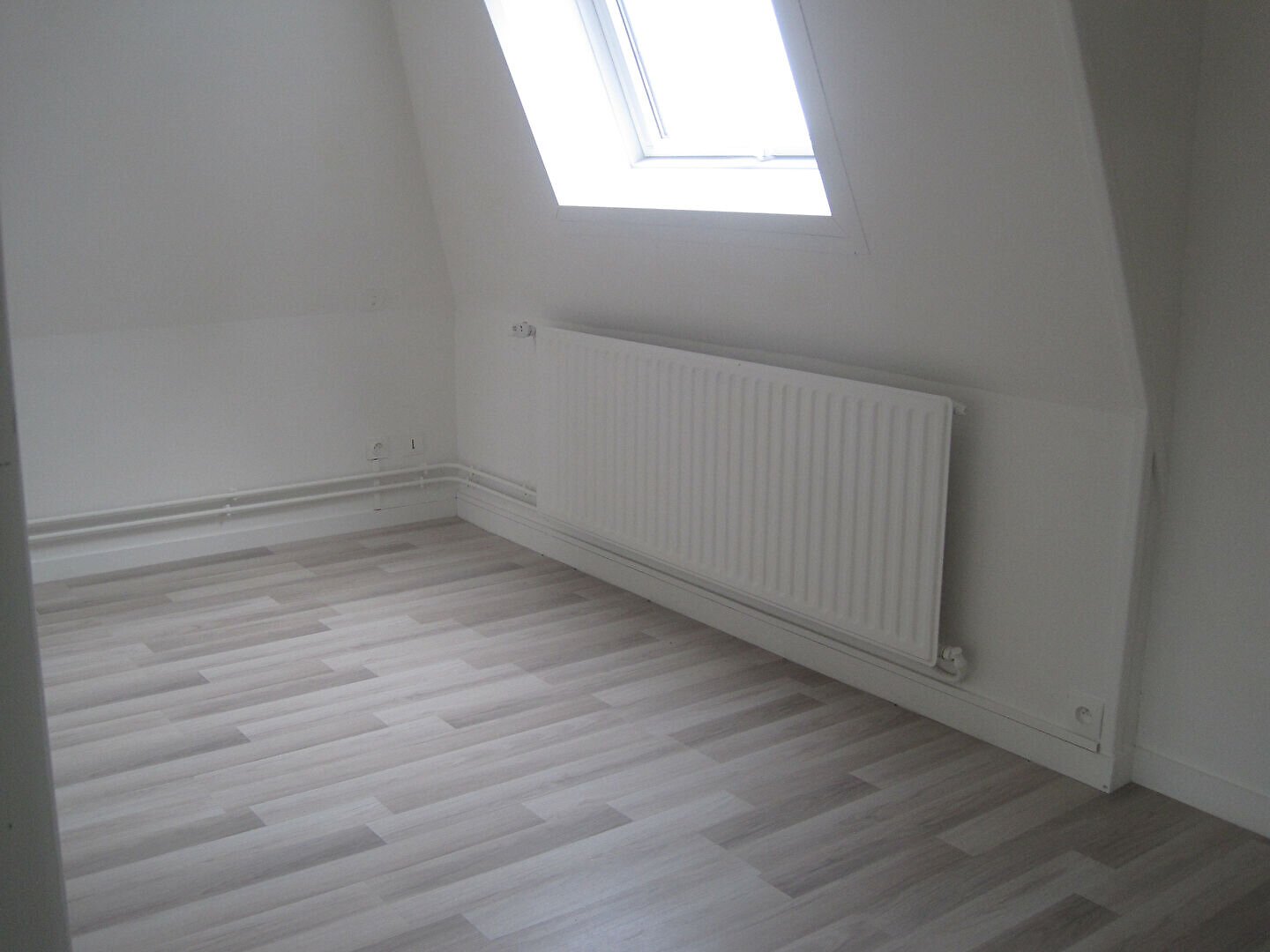Appartement à louer, 32m², Saint-Quentin