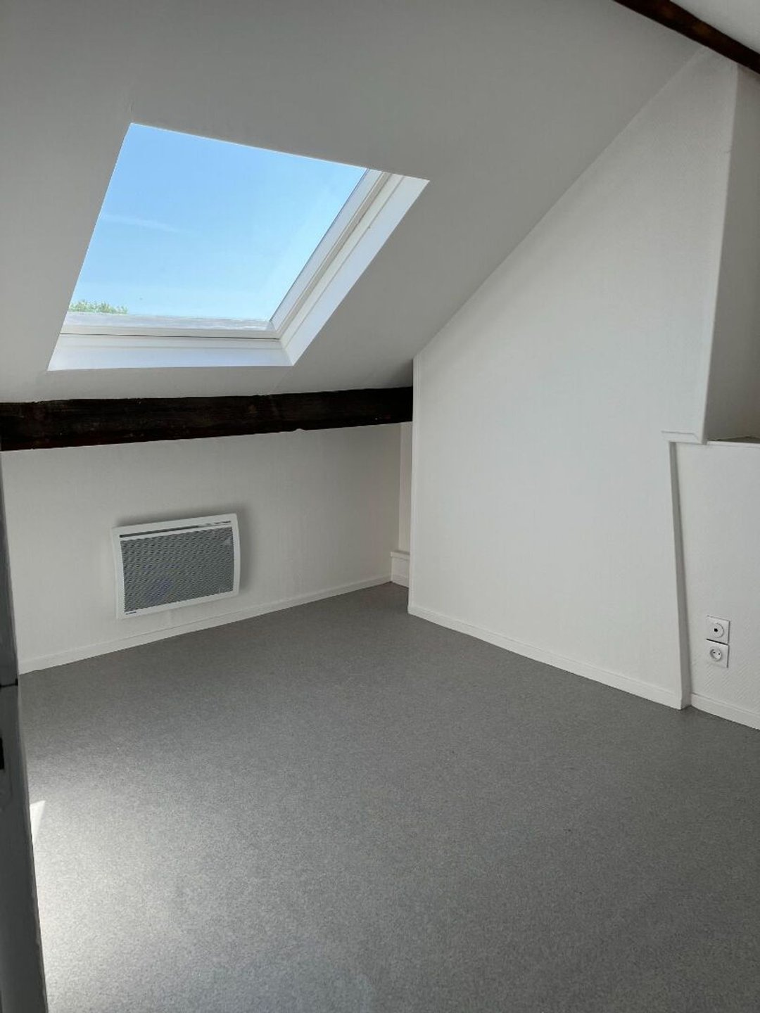 Appartement à louer, 27m², Saint-Quentin