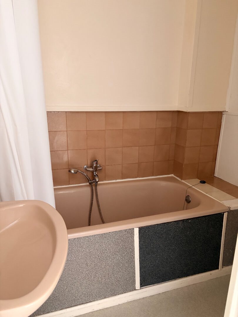 Appartement à louer, 16m², Saint-Quentin