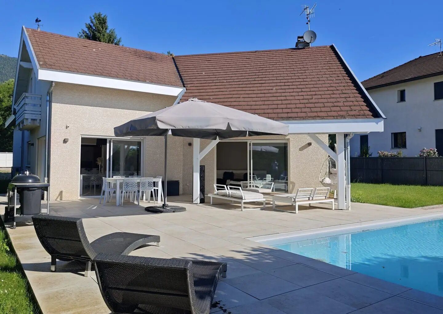 Maison à vendre, 191m², Échenevex