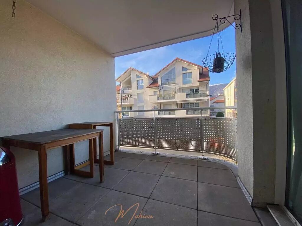 Appartement à vendre, 103m², Saint-Genis-Pouilly