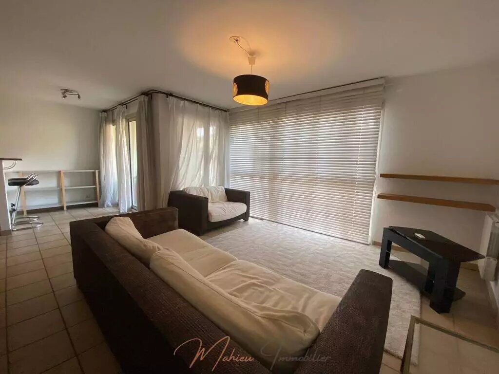 Appartement à vendre, 103m², Saint-Genis-Pouilly