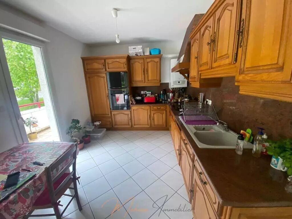 Appartement à vendre, 78m², Chevry
