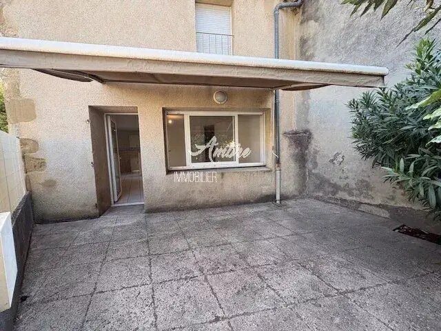 Appartement à louer, 78m², Montéléger