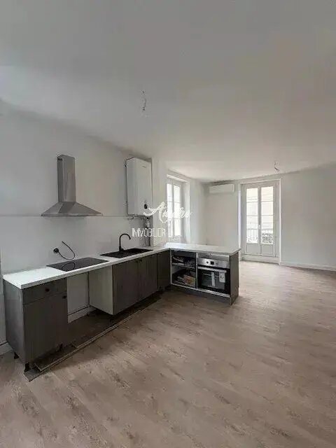 Appartement à louer, 41m², Romans-sur-Isère