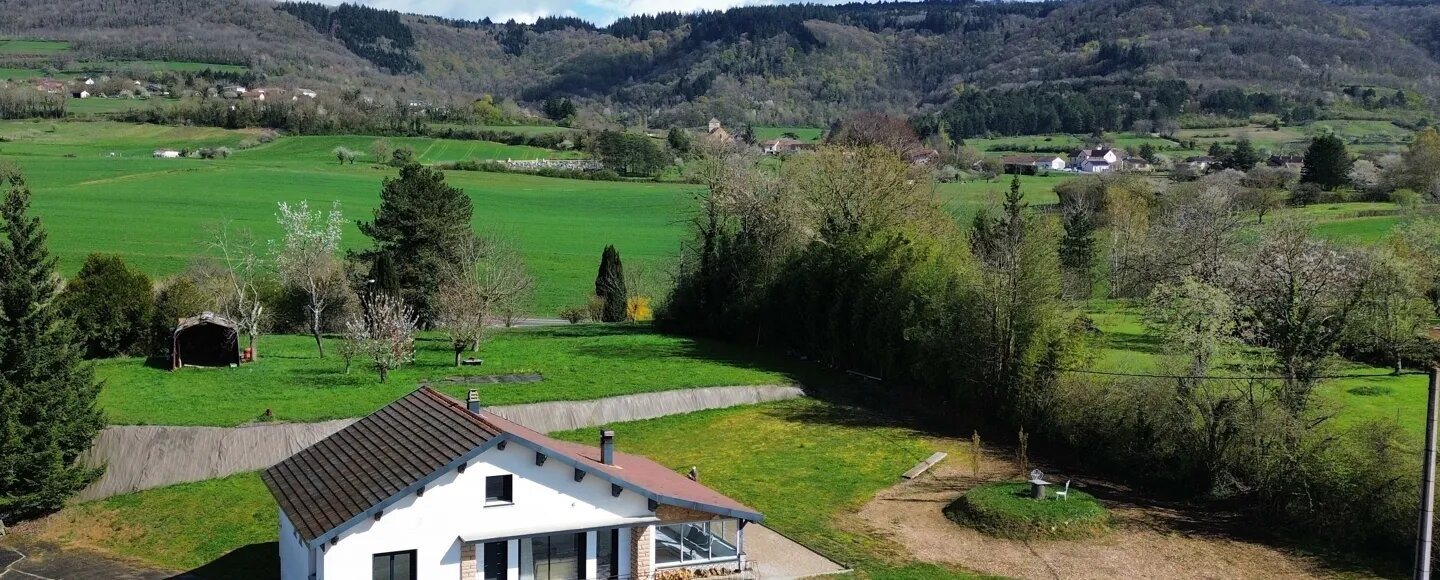 Maison à vendre, 198m², Saint-Amour