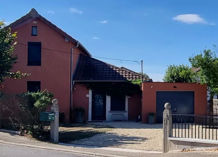 Maison à louer, 107m², Montrevel-en-Bresse