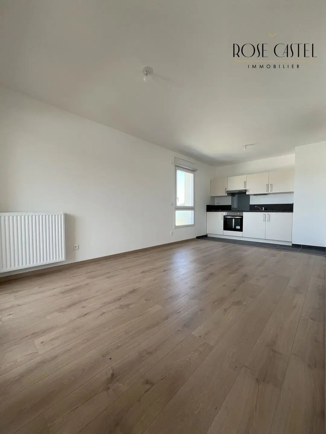 Appartement à louer, 42m², Barjouville