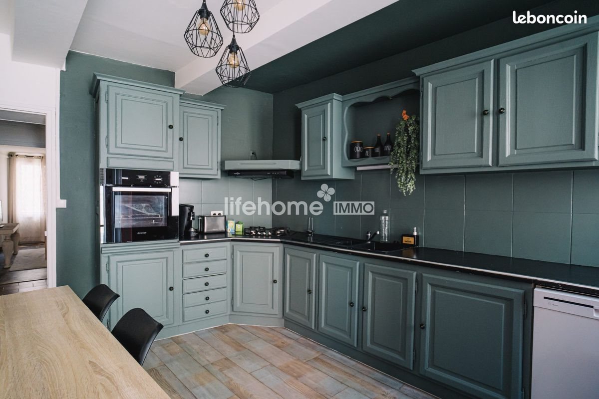 Maison à vendre, 76m², Villelaure